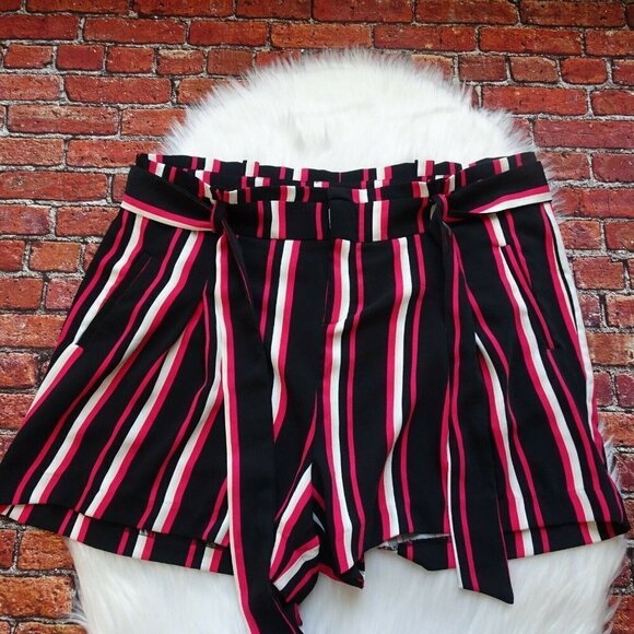 Torrid Women's Paperbag Shorts Waist Tie Belted Stripes Pink Multicolor Plus 18 - Picture 7 of 12